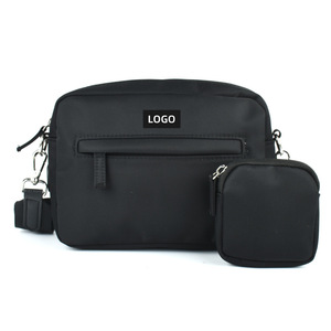 Sac de dressage pour chien en nylon avec sangle réglable, pochette portable pour friandises pour animaux de compagnie - Product Image 3
