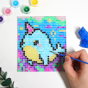 Kit Atrapasueños de Píxeles Wingart con Forma de Ballena para Niños, Manualidad de Pintura por Números con Pinturas Acrílicas Transparentes, Regalo Creativo de Arte y Decoración - Product Image 1