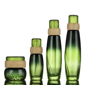 豪华45毫升100毫升120毫升圆形绿色渐变玻璃乳液泵瓶，带磨砂绿色盖霜，使用油漆处理表面