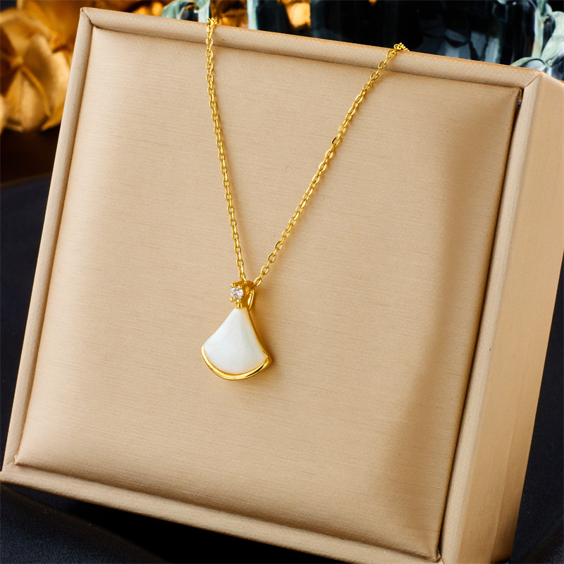 กระโปรงหินตาแมว t0143