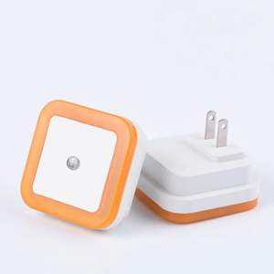 Lampe de nuit LED avec capteur Lampe de nuit LED avec capteur automatique du crépuscule à l'aube <span class=keywords><strong>Veilleuse</strong></span> pour bébé Cadeau Romantique Colo - Product Image 2