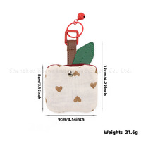 Nieuwe stoffen tas met hartprint Oortelefoonornament Anti-verlies drukknoopsluiting Draagbare AirPods-opbergtas Leuke creatieve fruithanger