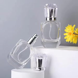 Wholesale 30ml Glass Empty Perfume <b>Spray</b> Bottle <b>Silver</b> Pump Empty Square Glass Perfume Bottle - Product Image 5