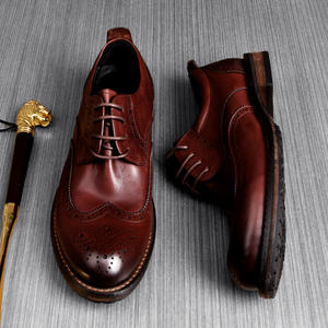 Custom Men's Lace-Up Shoes-<b>Pointed</b>-<b>Toe</b> Waterproof Carved Design Full-Grain Leather for Business Casual Wedding Occasions Trendy - Product Image 4