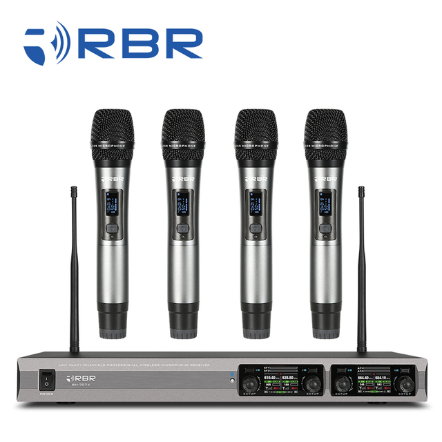 Professional Bm7074 UHF 4 Channel Handheld Wireless Microphone System for Party Wedding Speech Church Stage Karaoke DJ
