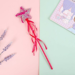 Linda varita de lentejuelas con forma de estrella de cinco puntas y mariposa, juguete educativo de plástico para niños, accesorios para fiestas y actuaciones. - Product Image 2
