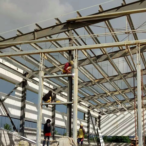 Bâtiments préfabriqués bon marché Assemblé rapide Entrepôt de structure en acier Bâtiment en acier Usine industrielle de bâtiment personnalisée de Chine - Product Image 1