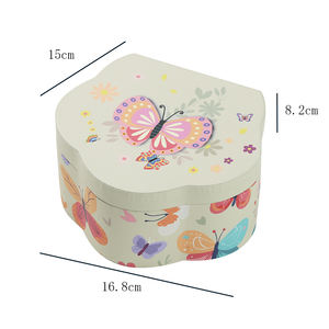 Nouvelle boîte à musique Cheval Arc-en-ciel 2026 |   Coffret musical à manivelle avec mouvement rotatif, chanson personnalisée, cadeau pour petit ami - Product Image 3