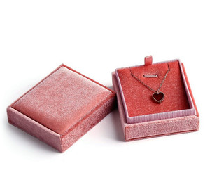 Custom Logo Luxury <strong>Pink</strong> Velour <strong>Jewellery</strong> Box Showcase for Necklace Bracelet Pendant Packaging for <strong>Jewellery</strong> <strong>Sets</strong> - Product Image 1