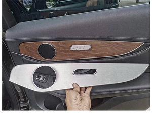 DOS Factory vend en gros des garnitures intérieures en carbone <span class=keywords><strong>pour</strong></span> Mercedes Benz W205 C253 2014-2018, pré-imprégnées <span class=keywords><strong>pour</strong></span> le centre et les portes - Product Image 4