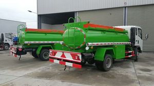 Autocisterna per Carburante 4x2 da 8000 Litri con Erogatore, Vendita Calda - Product Image 3