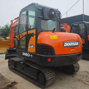 Miniexcavadora <span class=keywords><strong>de</strong></span> <span class=keywords><strong>segunda</strong></span> <span class=keywords><strong>mano</strong></span> lista para enviar, compra original, equipada con cucharón, alto rendimiento hidráulico |   Doosan DH60 - Product Image 6