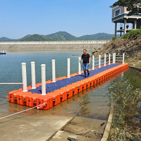 Dock flottant modulaire en HDPE pour usage marin avec piston, pour plateforme ponton de bateau, cage d'aquaculture et passerelle aquatique