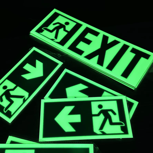 Panneau de sortie photoluminescent en forme de flèche droite, marqueur de chemin d'évacuation d'urgence qui brille dans le noir avec <span class=keywords><strong>symbole</strong></span> de personne en marche - Product Image 2