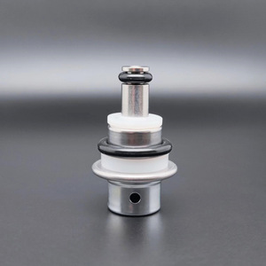 Regulador De Presión De Combustible Para Chevrolet Daewoo Toyota Nissan Volvo Suzuki K6a Renault Mazda Regulador De Presión De Combustible - Product Image 3