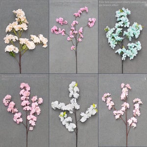 Arco de flor de cerezo y melocotón simulado, decoración de boda de tres puntas de cuatro puntas con flores artificiales falsas cifradas - Product Image 5