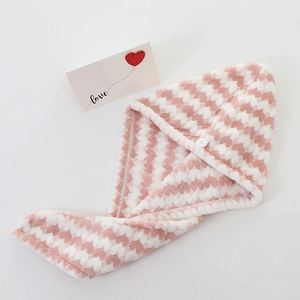 Toalla de Pelo Súper Absorbente de Secado Rápido para Mujer, Adultos, de Felpa de Coral Engrosada, Gorro de Ducha con Forma de Corazón, Uso Térmico y Plástico - Product Image 5