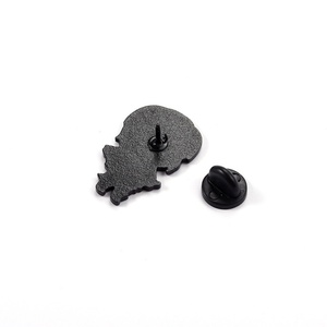 5 Estilos de Broches de Joyería, Shingeki No Kyojin, Mikasa Ackerman, Rivaille, Artesanía en Metal, Pines de Esmalte DIY, Insignia de Aleación, Broche de Anime - Product Image 3