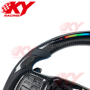 Accessoires de voiture pour Chrysler 300C SRT 300 2008+ Volant personnalisé en fibre de carbone avec palettes de changement de vitesse et fonction de chauffage - Product Image 2
