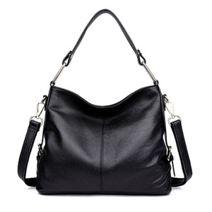 Bolso de piel de vaca suave con asa para el hombro, un bolso cruzado retro y sencillo de gran capacidad para mujer - Product Image 1