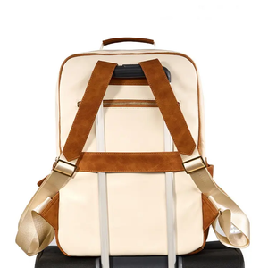 क्लासिक शैली py चमड़े के लैपटॉप बैकपैक-बोर्डिंग बैग वाटरप्रूफ बड़े क्षमता वाले सप्ताहांत बैग (कस्टम लोगो और रंग उपलब्ध) - Product Image 5