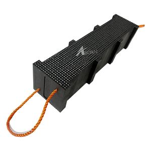 UHMWPE Crane Outrigger Pad Plate Cribbing Blocks Jack Pad pour les pompes - Product Image 5