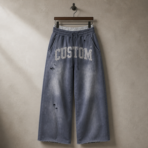 Pantalon de jogging décontracté pour homme, style automne, avec broderie personnalisée, double taille élastiquée, effet usé et déchiré, délavage acide - Product Image 1