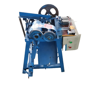 Machine d'automatisation pour la fabrication de vis de balai, équipement de menuiserie pour la fabrication de manches de balai en bois et le filetage de manches de balai en bois - Product Image 5