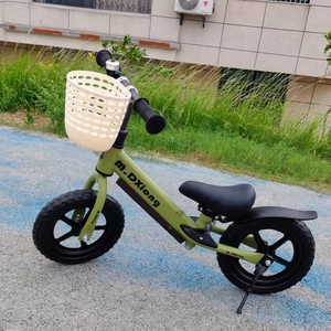 Trottinette d'équilibre portable en <span class=keywords><strong>bois</strong></span> sans pédales pour enfants, 2 roues, <span class=keywords><strong>prix</strong></span> de gros, pas cher, pour bébés et jeunes enfants - Product Image 2