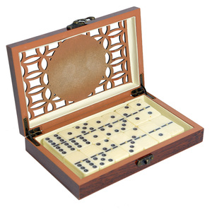 Jeu de <span class=keywords><strong>dominos</strong></span> en <span class=keywords><strong>bois</strong></span> sculpté creux, 28 tuiles de <span class=keywords><strong>dominos</strong></span> double six en ivoire, jeu de table de voyage, cadeau pour adultes et famille - Product Image 3