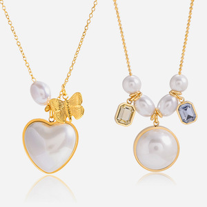 Collar de Perlas para Mujer con Colgante de Zirconia en Forma de Corazón, Chapado en Oro de 18K, Joyería para Uso Diario - Product Image 1