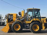 Peralatan Bangunan Praktis Harga Terjangkau XC8-S3570 Backhoe Loader untuk Kontraktor Kecil