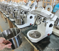 Borstelloze motor 750W kantelbare kop verwijderbare kom huishoudelijk gebruik brood pizza amasadora deegkneedmachine spiraal deegmixer 5L 2Kg