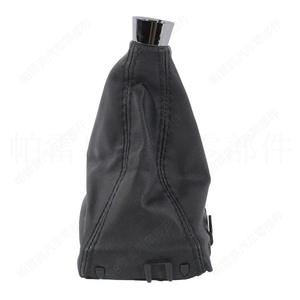 ฝาครอบหัวเกียร์หนังฟอร์ด มอนเดโอ ตะเข็บสีดำ ฝาครอบกันฝุ่นหัวเกียร์ตามหลักสรีรศาสตร์ รุ่น CLH7110032823 - Product Image 3