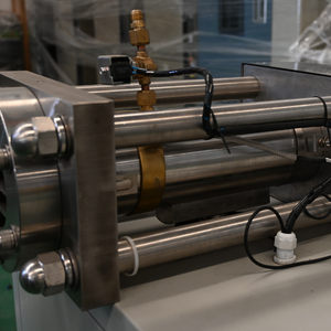 China Hersteller Energie sparende Trockeneis Pellet Maschine 100 kg/std Leistung für den industriellen Einsatz Fusheng Emerson Motor Gear - Product Image 2