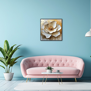 Vàng sang trọng nở hoa: hoa trắng với điểm nhấn vàng trên nền trừu tượng cho trang trí nhà - Product Image 3