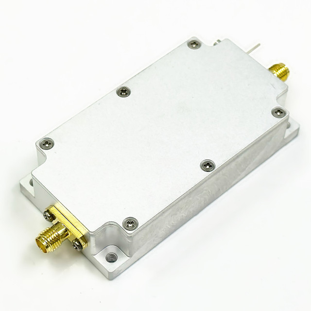 915MHz Power Amplifier 820-970MHz Output 15W Gain 40dB Power Amplifier