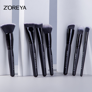 <span class=keywords><strong>ZOREYA</strong></span> Juego de <span class=keywords><strong>brochas</strong></span> de maquillaje profesional Classic Black Fan Brush para cara al por mayor disponible usado con corrector - Product Image 2