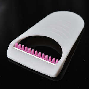 인체 공학적 단일 블레이드 안전 면도기 하이 퀄리티 일회용 준비 의료 면도 여성과 남성 도매 - Product Image 3