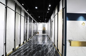 Azulejos <span class=keywords><strong>de</strong></span> porcelana con acabado brillante <span class=keywords><strong>de</strong></span> diseño <span class=keywords><strong>de</strong></span> <span class=keywords><strong>terrazo</strong></span>, azulejos <span class=keywords><strong>de</strong></span> <span class=keywords><strong>suelo</strong></span> esmaltados pulidos grises clásicos <span class=keywords><strong>de</strong></span> gran tamaño, azulejos <span class=keywords><strong>de</strong></span> pared duraderos <span class=keywords><strong>de</strong></span> 750*1500mm - Product Image 4