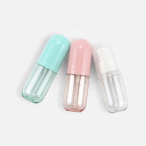 Flacon pulvérisateur de brume corporelle en plastique rechargeable en forme de capsule 40ml 60ml 100ml, flacon vide coloré pour tonique et lotion avec pompe - Product Image 4