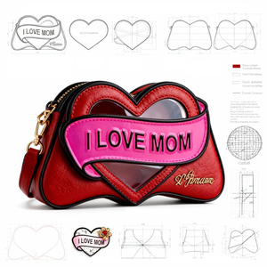 Bolso Bandolera Doble Corazón para el Día de la Madre, Diseño Rojo Novedoso, con Ventana Transparente y Correa de Cadena - Product Image 4