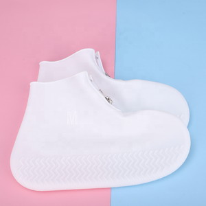 <span class=keywords><strong>Stivali</strong></span> da pioggia <span class=keywords><strong>in</strong></span> Silicone <span class=keywords><strong>con</strong></span> <span class=keywords><strong>cerniera</strong></span> <span class=keywords><strong>in</strong></span> <span class=keywords><strong>gomma</strong></span> da uomo Unisex da donna copriscarpe impermeabili portatili da pioggia per la protezione di interni ed esterni - Product Image 4