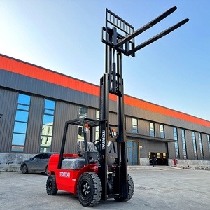 رافعة شوكية ديزل منخفضة السعر بحمولة 4 طن، رافعة شوكية ذات احتراق داخلي رباعية الدفع، رافعة شوكية 2.5 و3 و3.5 طن معتمدة من وكالة حماية البيئة لتكديس المواد الخام - Product Image 4