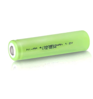 Baterai NiMH 17670 4/3A 1.2V 3800mAh. Cocok untuk perangkat dengan kebutuhan drainase tinggi. Tersedia juga dalam kapasitas 3700mAh, 3600mAh, dan 3500mAh.
