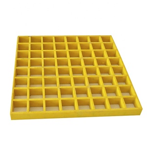 Grille de sol en fibre de verre légère pour animaux - Product Image 1