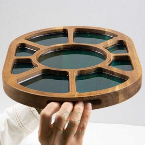 Planches de charcuterie Bloc à découper au fromage 2 en 1 Plateau de service en bois d'acacia avec plateau en résine Cadeau idéal pour la Saint-Valentin et Noël - Product Image 4