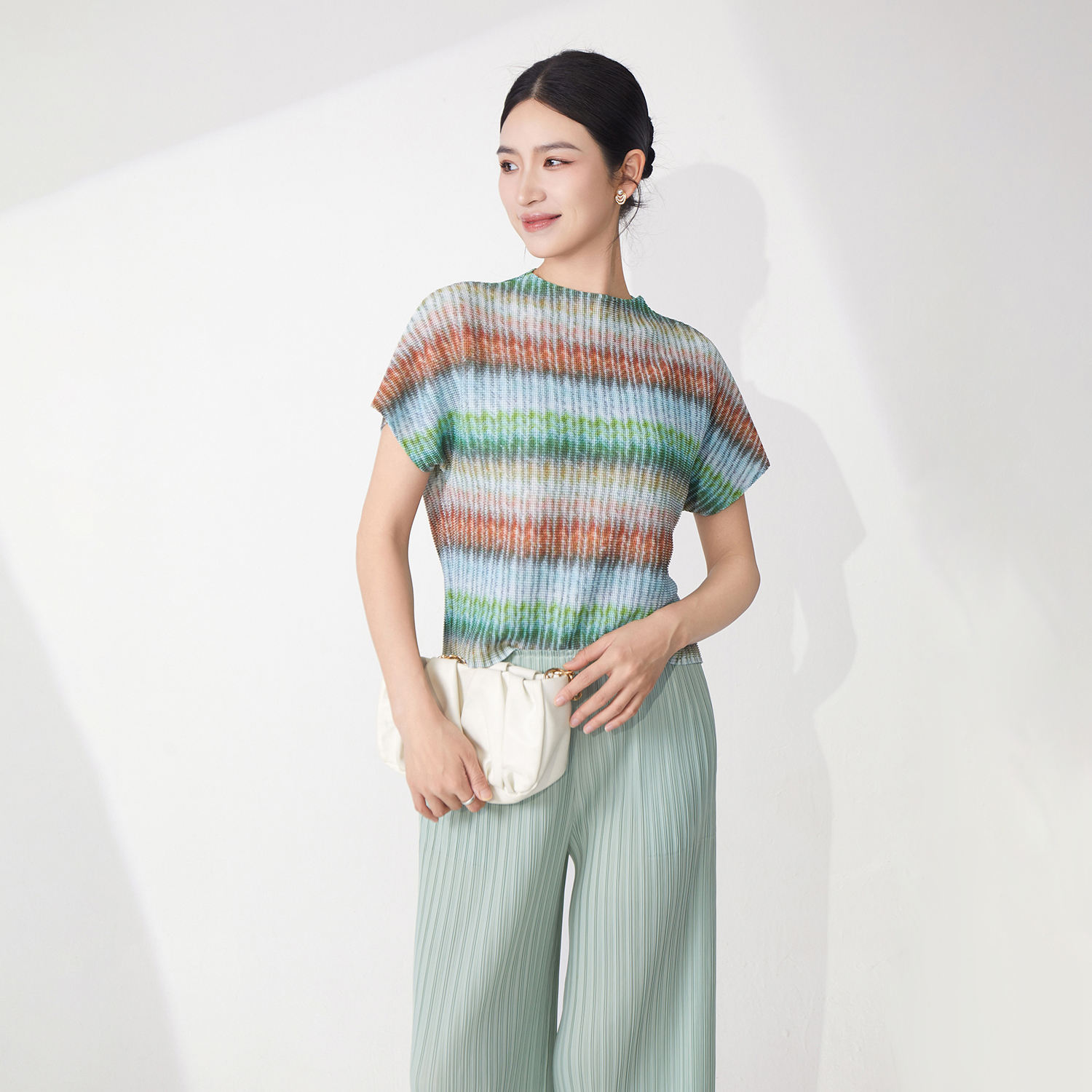 สีเขียว