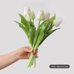 Bouquet di Tulipani Artificiali Realistici in Seta, Disponibili in Arancione, Giallo, Rosa, Bianco e <span class=keywords><strong>Viola</strong></span> per Decorazioni Domestiche, Matrimoni, Uffici - Product Image 6