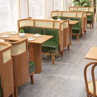 Ensemble de chaises de table à manger moderne et de style vintage pour café, restaurant, café ou hôtel Meubles de cabine en bois